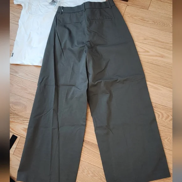 Uniqlo Women's Wide Chino Pants Olive NWT - Picture 6 of 8